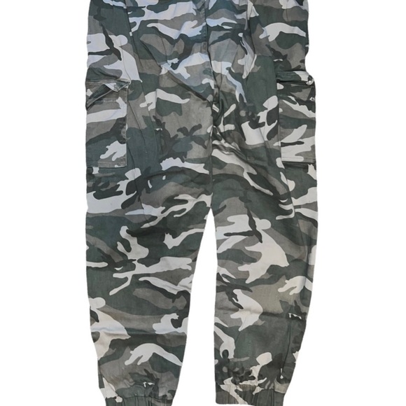 Camouflage pull-on pants - Picture 4 of 4